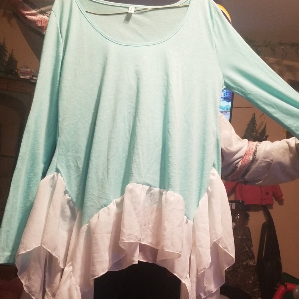 Long sleeve shirt